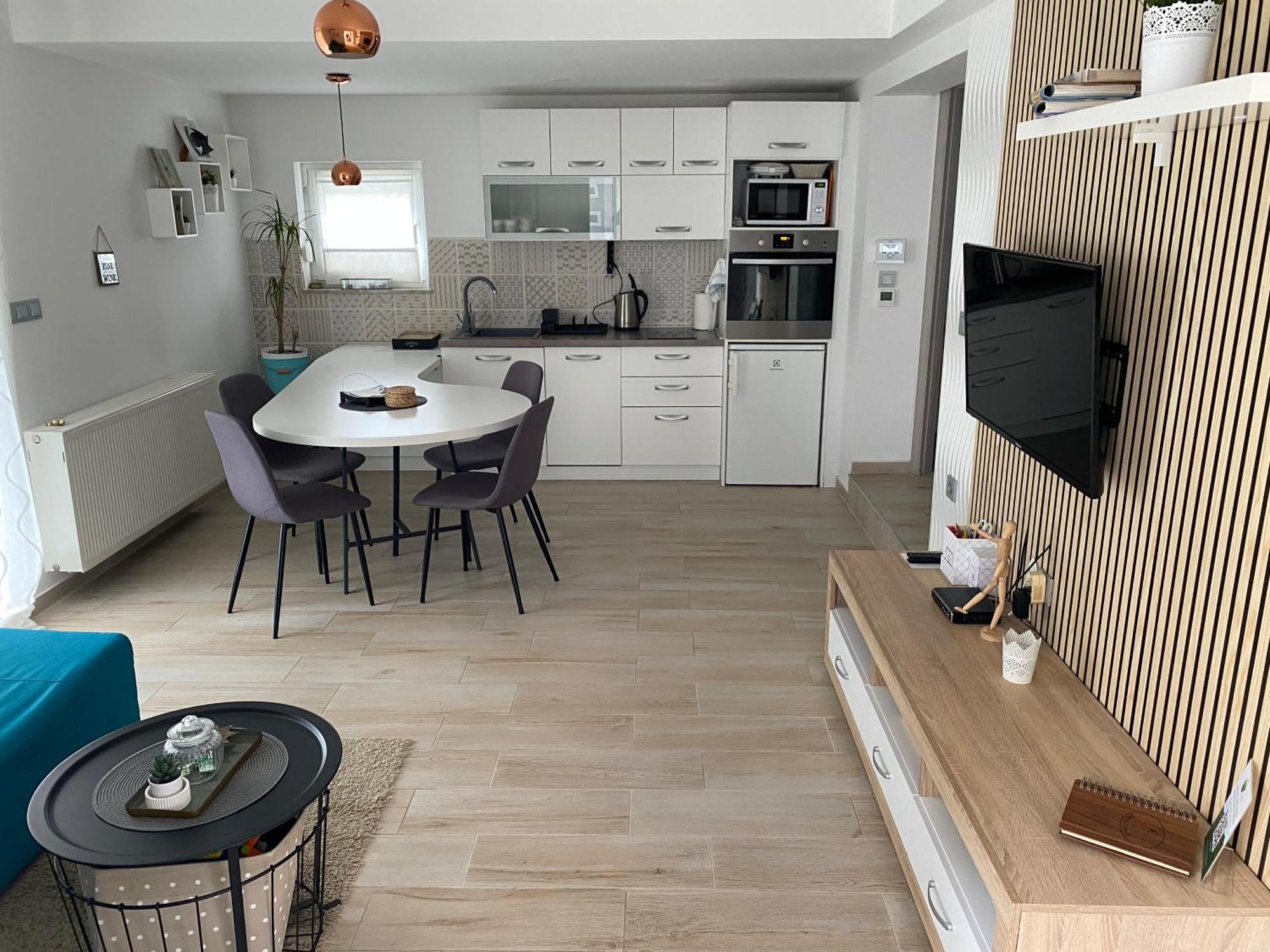 Aqua - Tuhelj - Land Apartman Tuheljske Toplice Kültér fotó